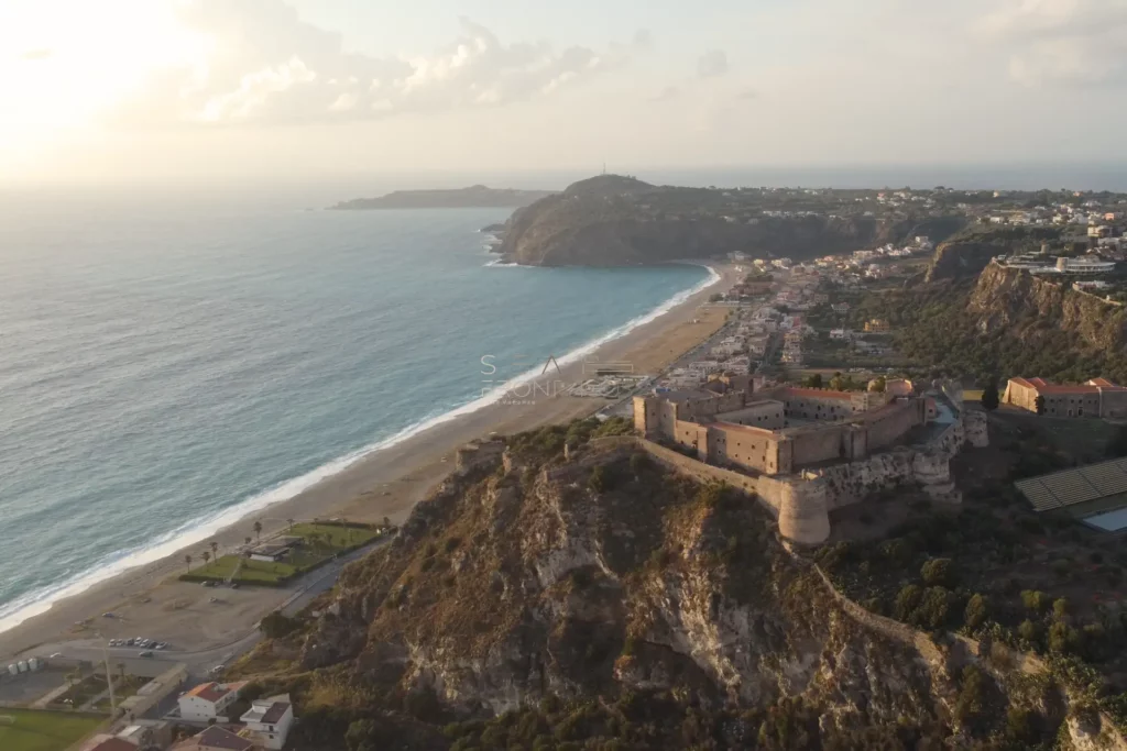 Milazzo 9 - Sea Front House - Casa Vacanze Milazzo - Tono Milazzo